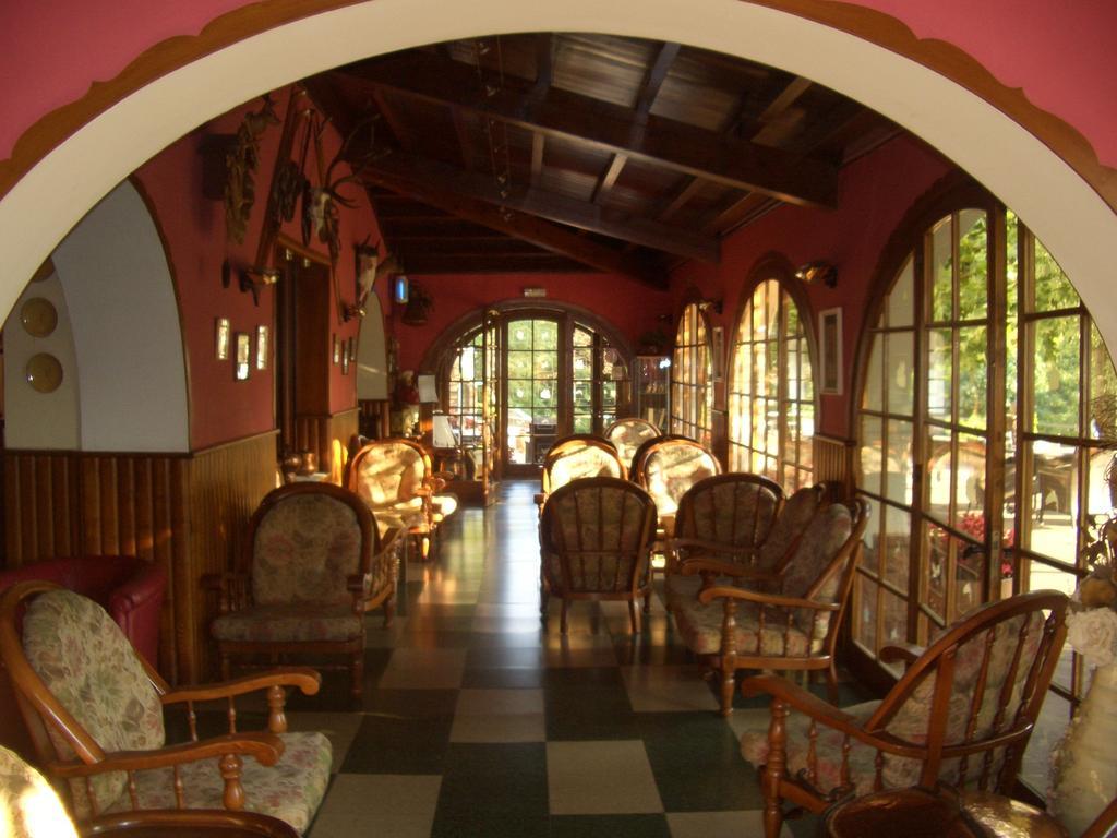 Hostal De La Gloria Viladrau Εξωτερικό φωτογραφία