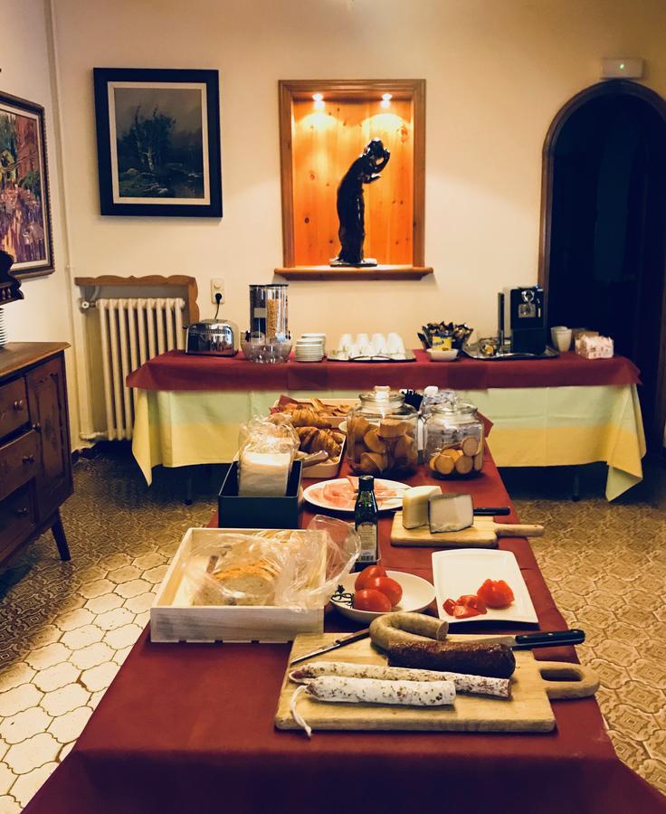Hostal De La Gloria Viladrau Εξωτερικό φωτογραφία