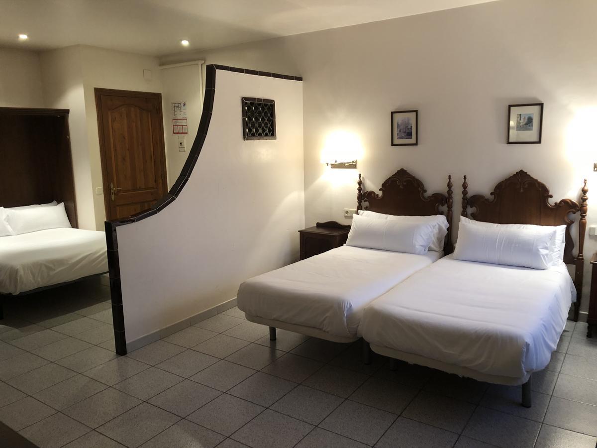 Hostal De La Gloria Viladrau Εξωτερικό φωτογραφία